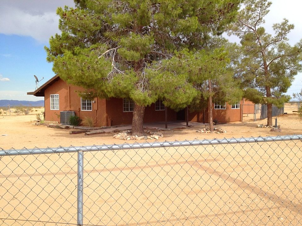 1st image of 60650 Philippi Ln