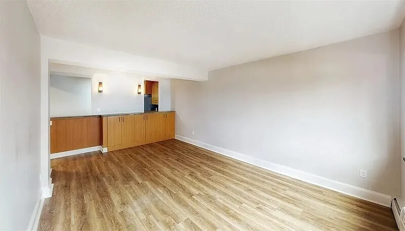 2 bed, 1.0 bath, 760 sqft, $2,010 — Photo 4