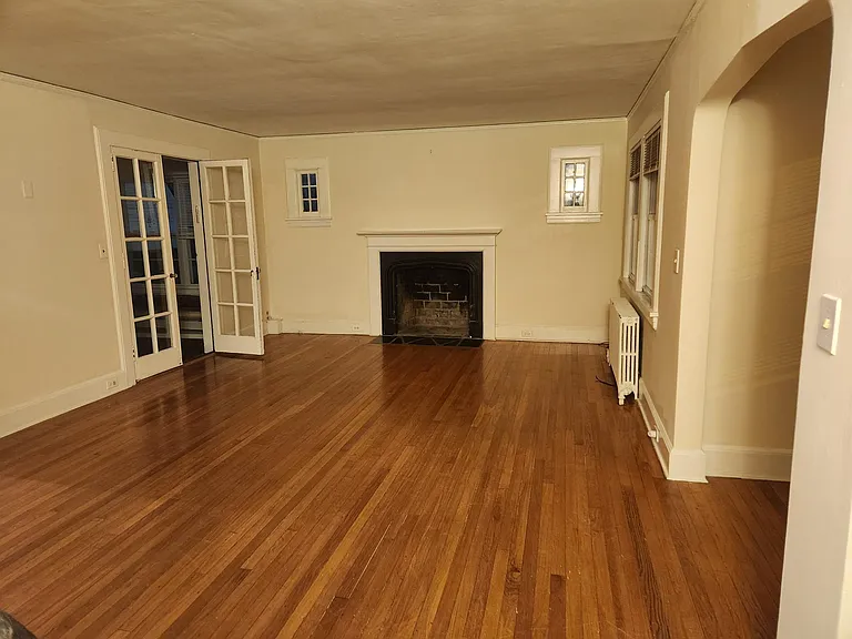 298 Audubon Rd — Photo 16