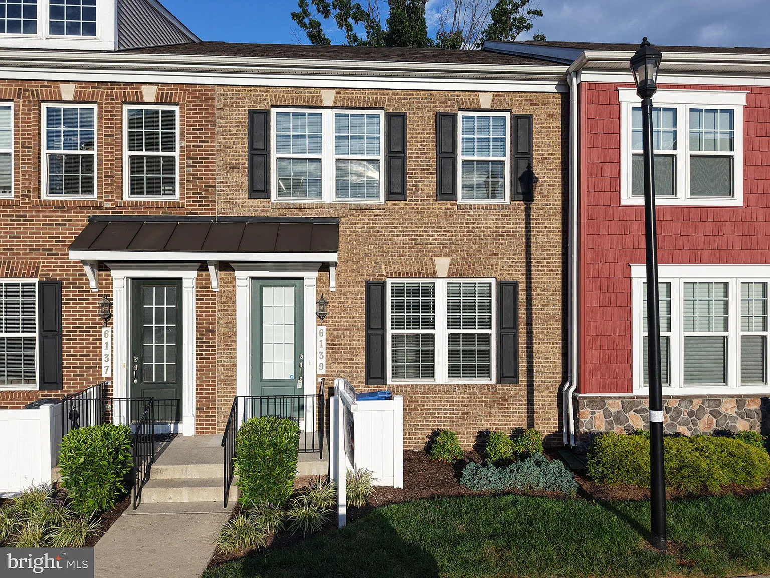 Haymarket Crossing Condominium — Photo 1