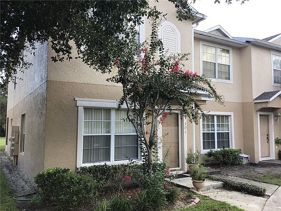 2nd image of 301 Wilton Cir