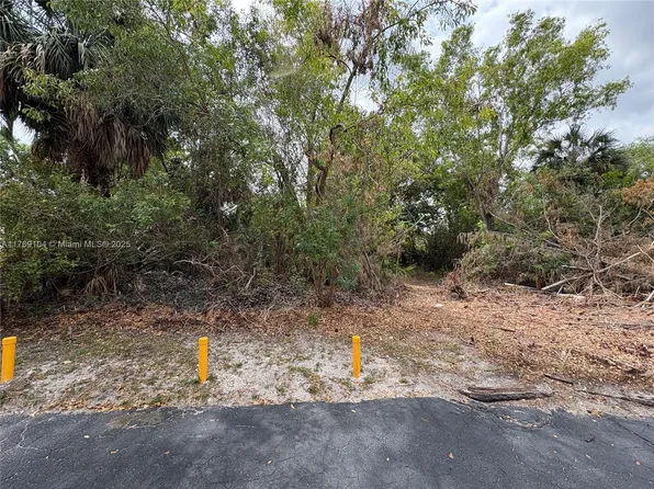 30XX Forest Hills Dr, Pompano Beach, FL 33065