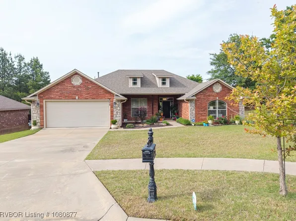 9019 Gracie Ln, Fort Smith, AR 72916