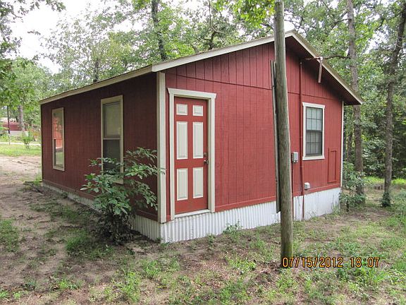 2nd image of 410 W Elm Dr