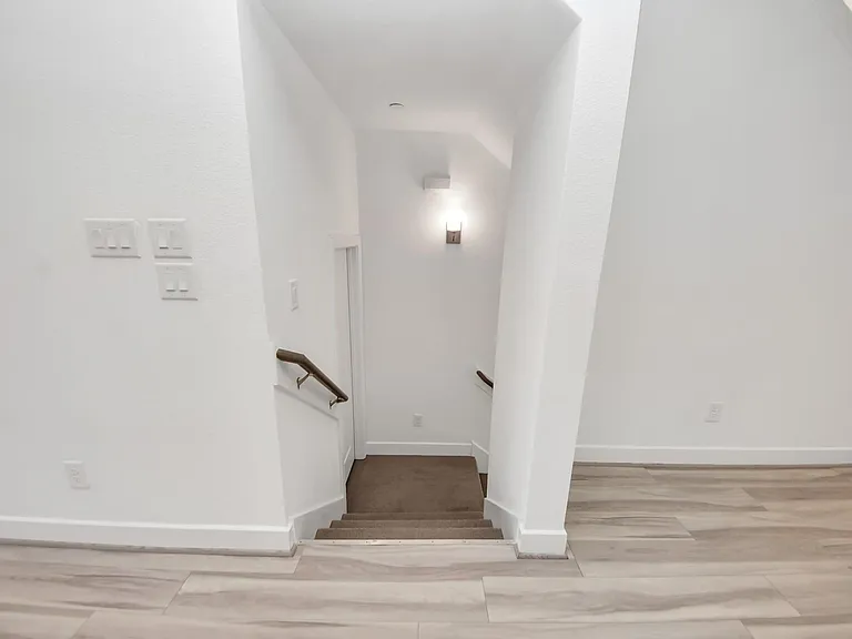 18716 Centro Main St #B — Photo 22