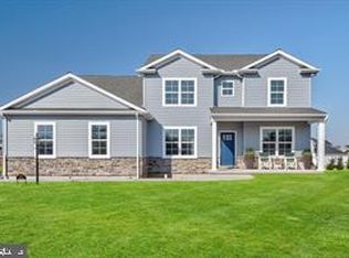 110 Kensington Sq, Mechanicsburg, PA 17050