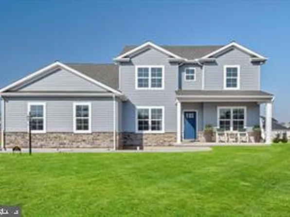 110 Kensington Sq, Mechanicsburg, PA 17050