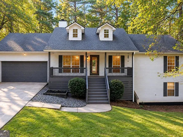 711 Country Lake Ct, McDonough, GA 30252