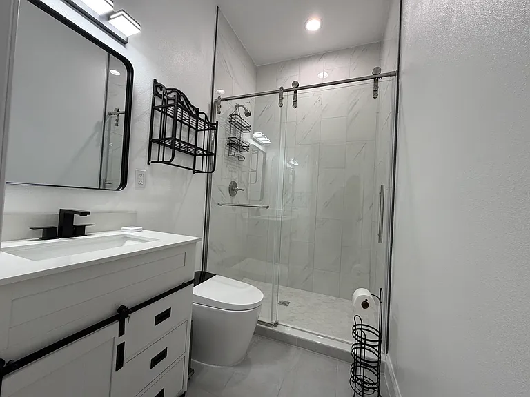 3418 SW Englewood St #3418 — Photo 30