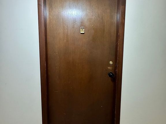 3rd image of 8541 Lotus Ave APT 915