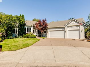 2545 Riverwalk Loop, Eugene, OR 97401