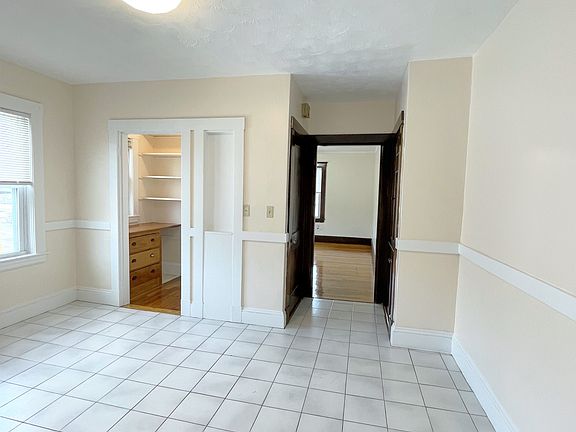 5th image of 87 Brook Rd #B
