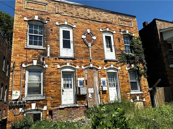 1055 Addison Rd, Cleveland, OH 44103