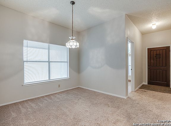 3rd image of 17023 Vista Park Dr