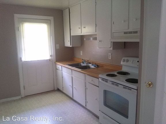 4th image of 3338 Eagle Dr