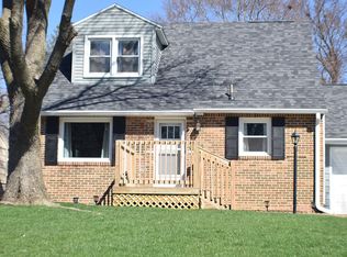 3917 Clinton Ave, Des Moines, IA 50310