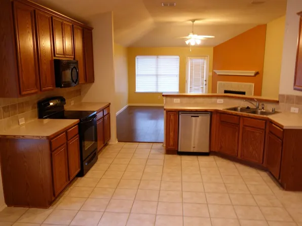 14116 Tanglebrush Trl, Haslet, TX 76052