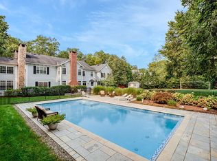38 Rolling Hill Dr, Chatham, NJ
