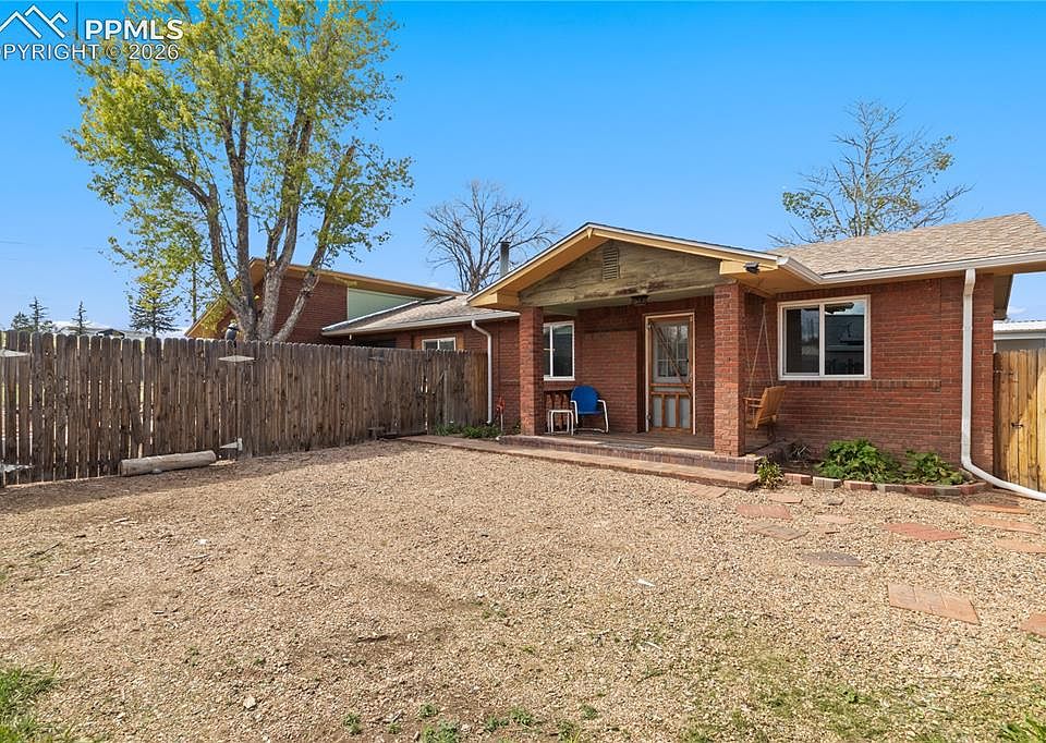 1st image of 607 Navajo Ave