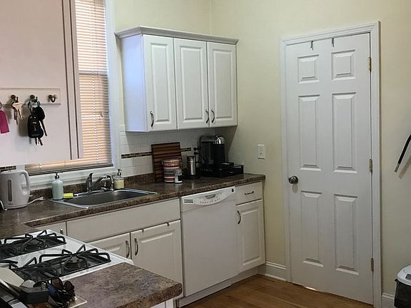 5th image of 55-57 Broughton Ave Unit 4