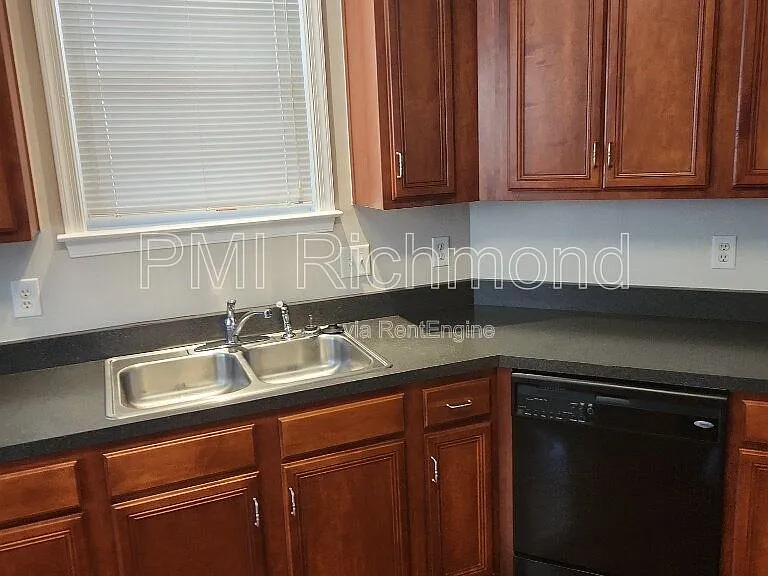 1252 Providence Knoll Dr — Photo 13