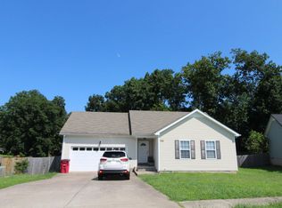 380 Andrew Dr, Clarksville, TN 37042