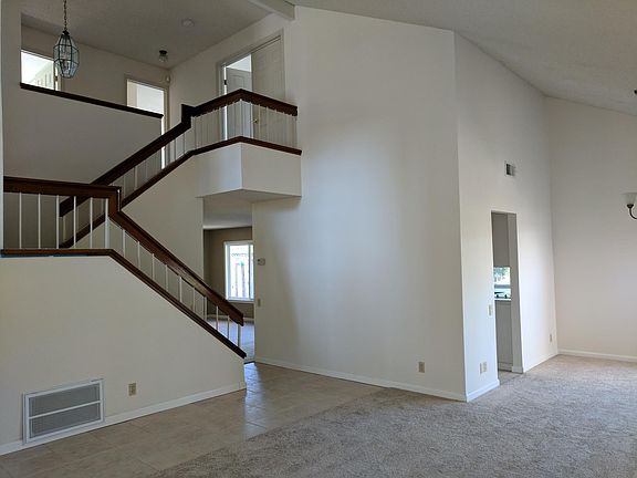 2nd image of 5259 Rooster Dr