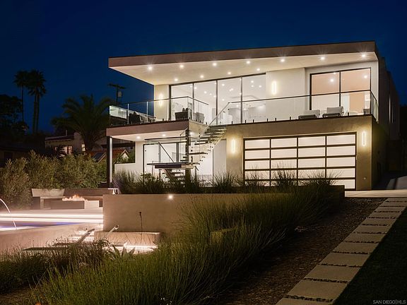 3rd image of 147 S Rios Ave