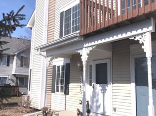 1265 Sandhurst Ln, South Elgin, IL 60177