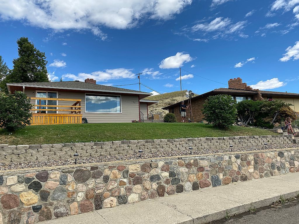 942 Assiniboine Ave, Havre, MT 59501 Zillow