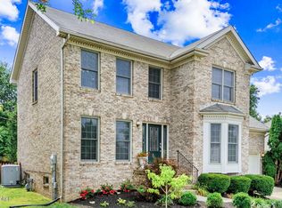 12005 Edenwood Dr, Middletown, KY 40243
