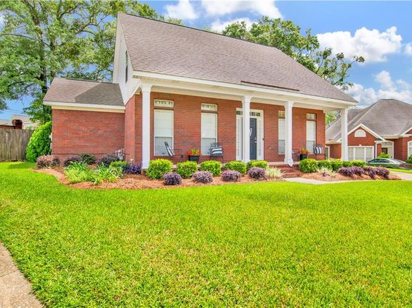 7510 Cumberland Ct, Mobile, AL 36695