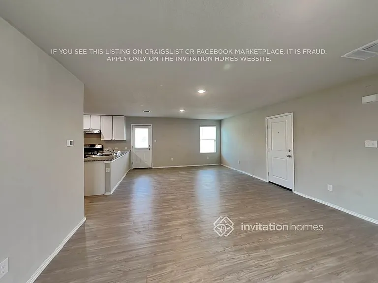 7323 Avila Vis — Photo 5