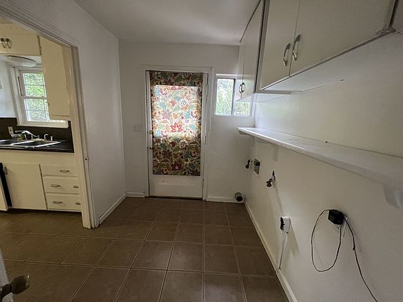 4th image of 1819 Alabama Ave