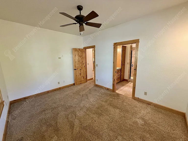 20979 Miramar Dr — Photo 29