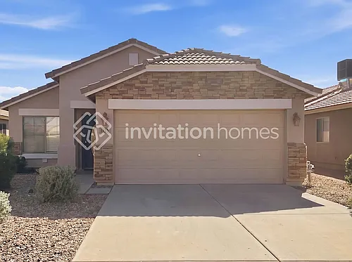 1135 E Vernoa St Photo 1