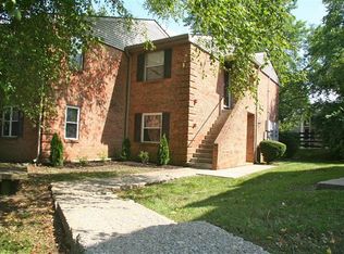 421 Redding Rd, Lexington, KY 40517