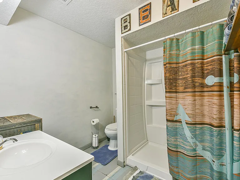 4026 Kent Dr — Photo 25