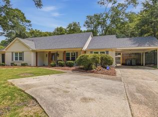 3330 E Lindsay Dr, Columbus, GA 31907