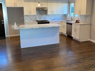 3055 Richmond Rd #1, Staten Island, NY 10306