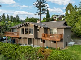9500 190th Pl SW, Edmonds, WA 98020