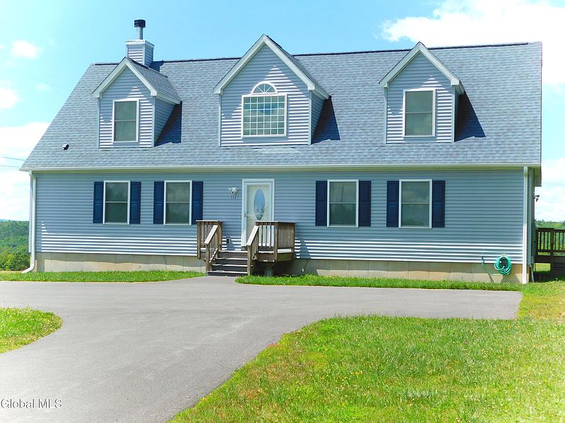 3rd image of 333 Ridge Road