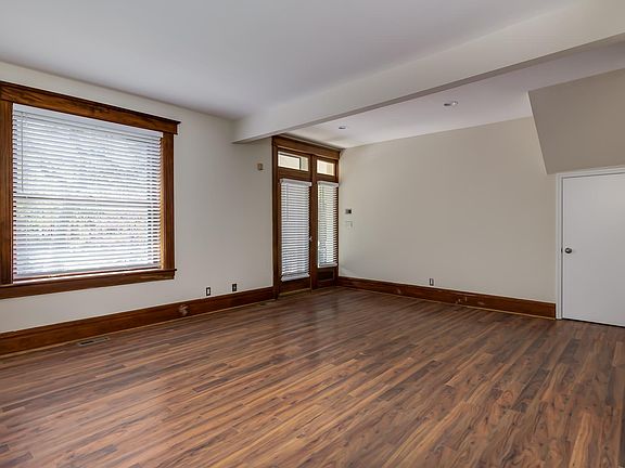 3rd image of 6021 McPherson Ave Floor 2