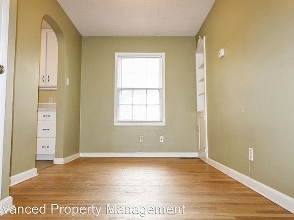 5th image of 1200 N Manhattan Ave #A