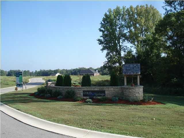 1st image of 38 Lavely Ct