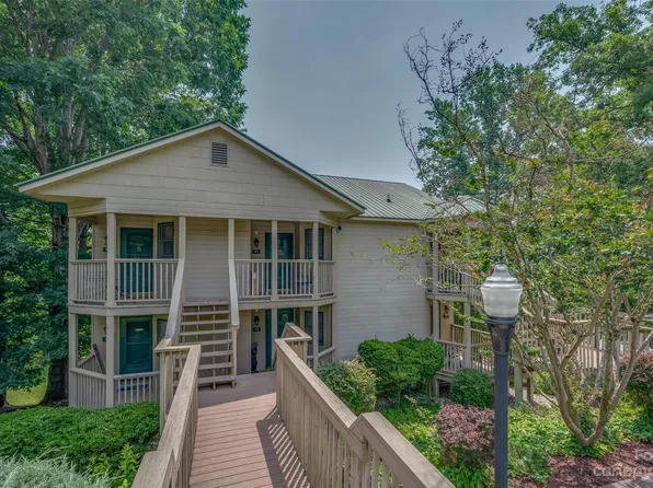 160 Whitney Blvd, Lake Lure, NC 28746