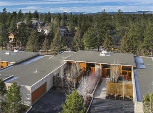 2207 NW Reserve Camp Ct, Bend, OR 97703