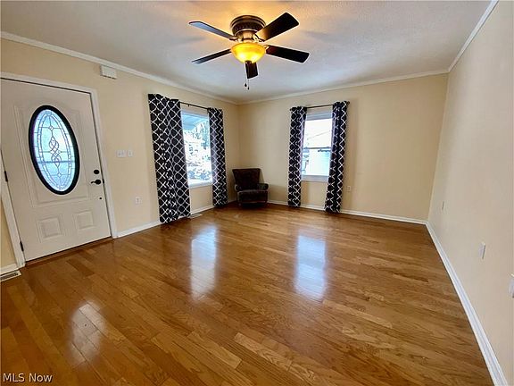 5th image of 1578 Elizabeth Ave