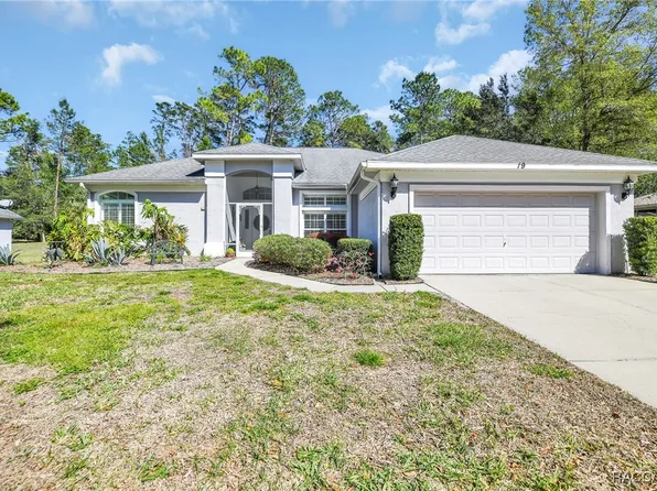 19 Oak Village Blvd S, Homosassa, FL 34446