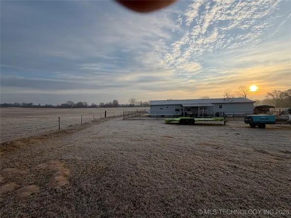 410053 E 1240th Rd, Eufaula, OK 74432